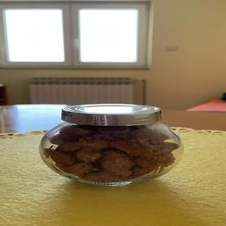 Luka - One Bedroom With Balcony And Sea View Apartment Šibenik