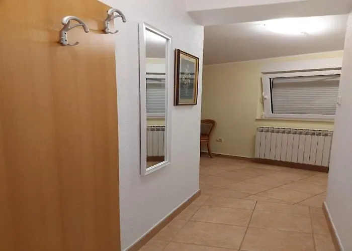 Luka - One Bedroom With Balcony And Sea View Šibenik